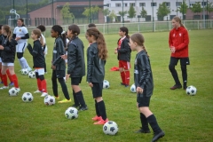 FEMININE-24-MAI-203
