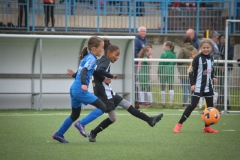 FEMININE-24-MAI-259