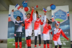 FEMININE-24-MAI-50